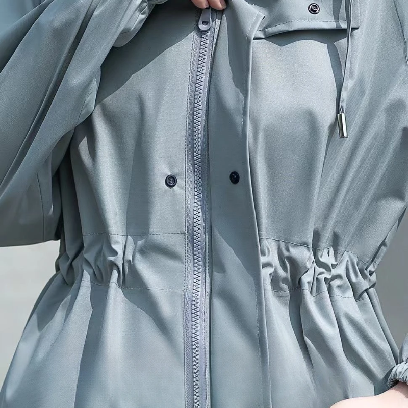 Yolaina | Elegant and versatile winter garment