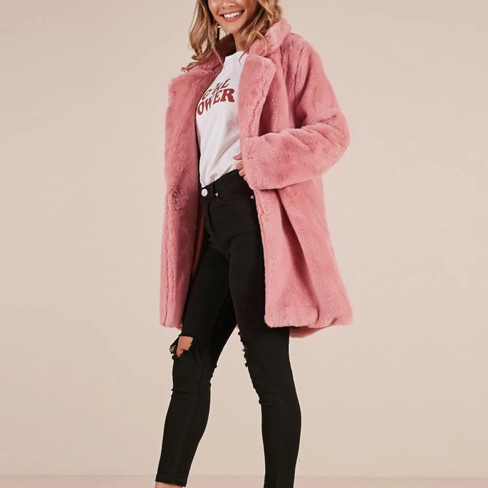 Cristina | Fashionable and minimalist winter garment