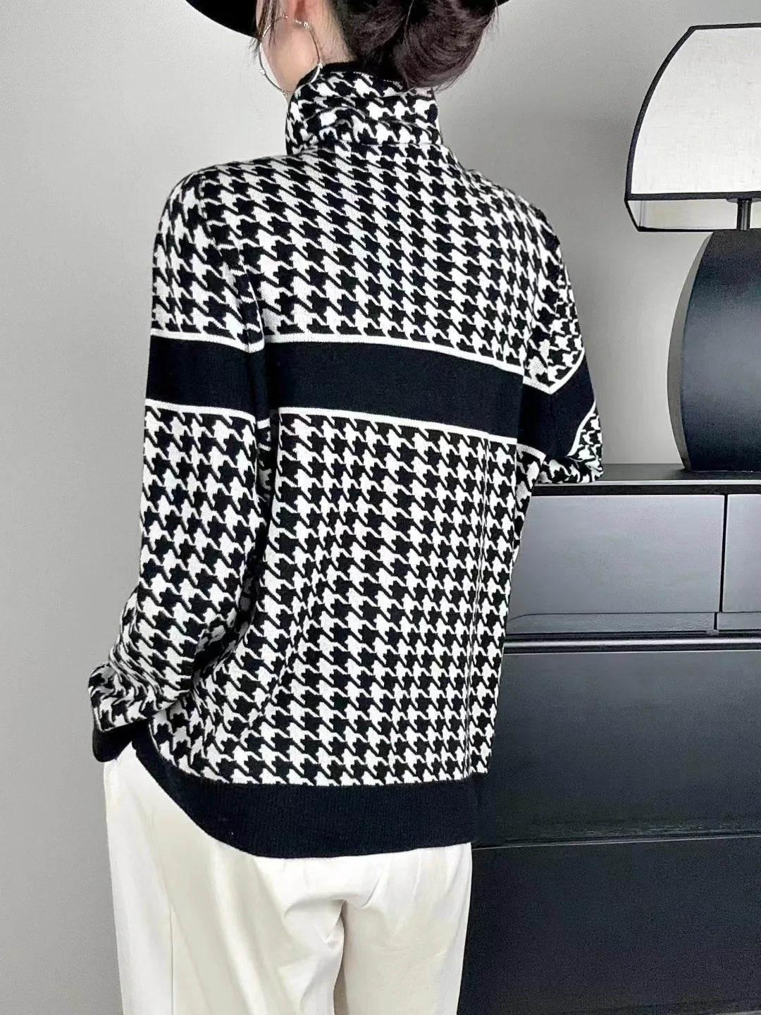 Mara | Elegant turtleneck sweater