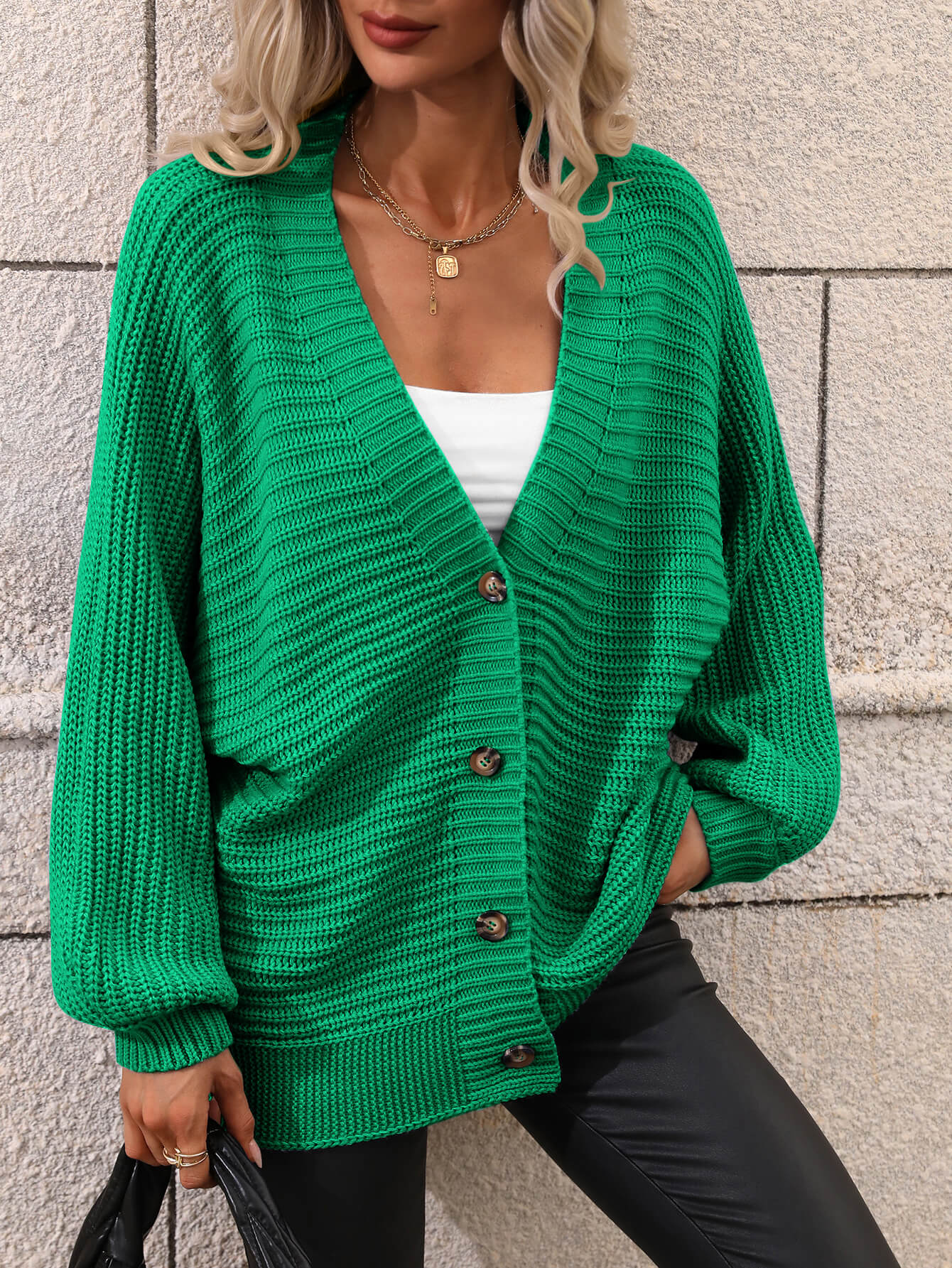 Luisa® | Chic and versatile winter cardigan