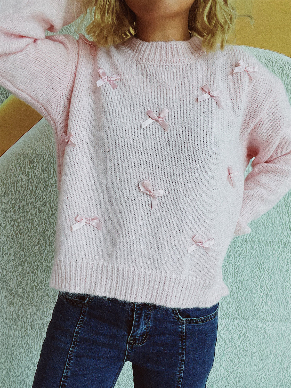 Maite | Long-sleeved sweater with a crew neck and bow trim