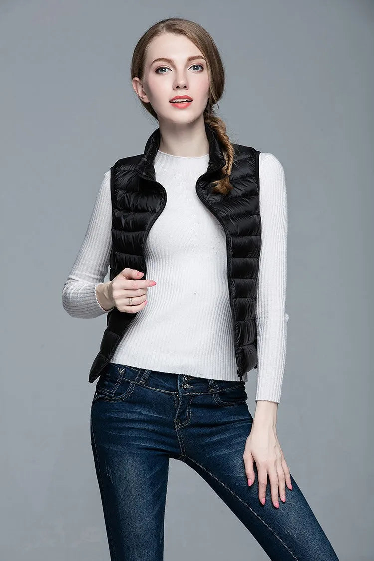 Jimena® | Ultralight, sleeveless, elegant half jacket for women