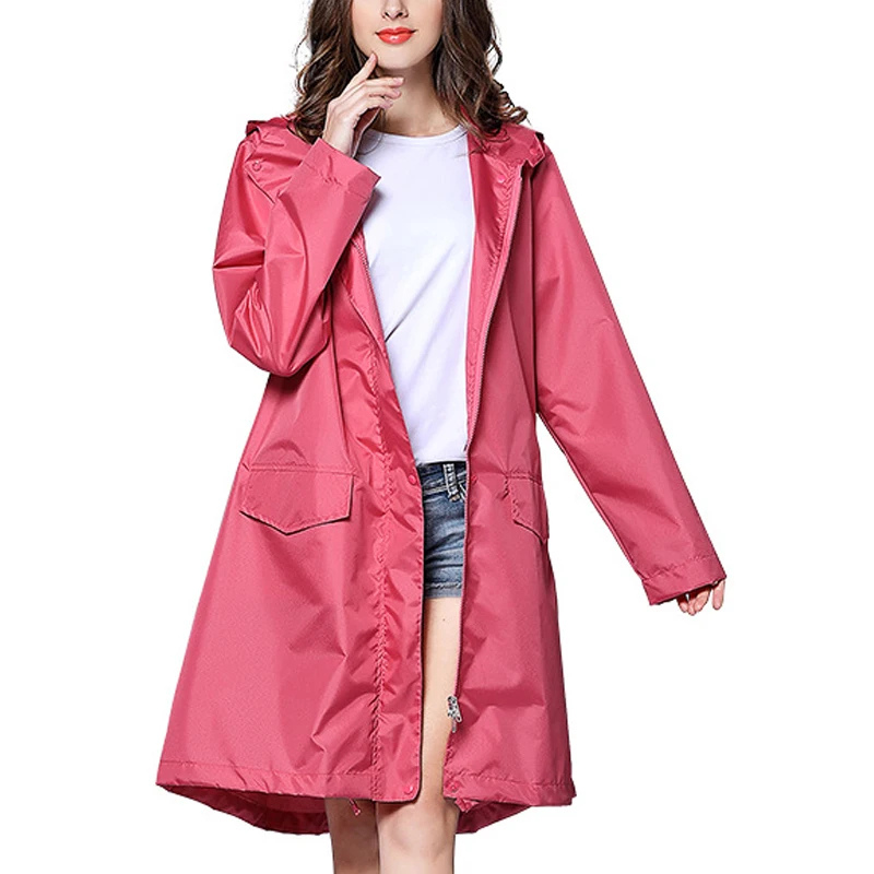 Salma | Modern and fashionable winter clothing item.