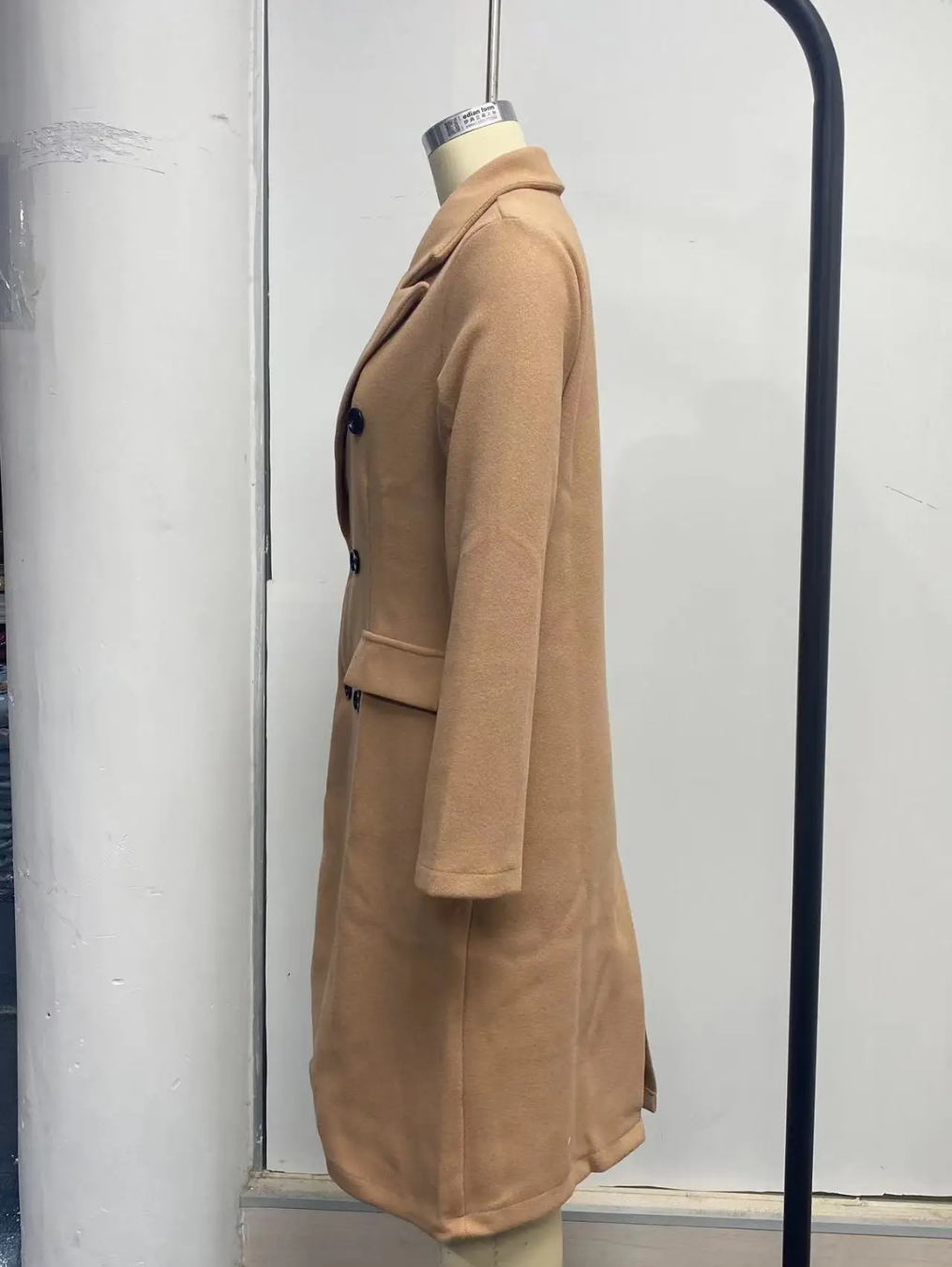 Renata | Casual and effortless winter garment