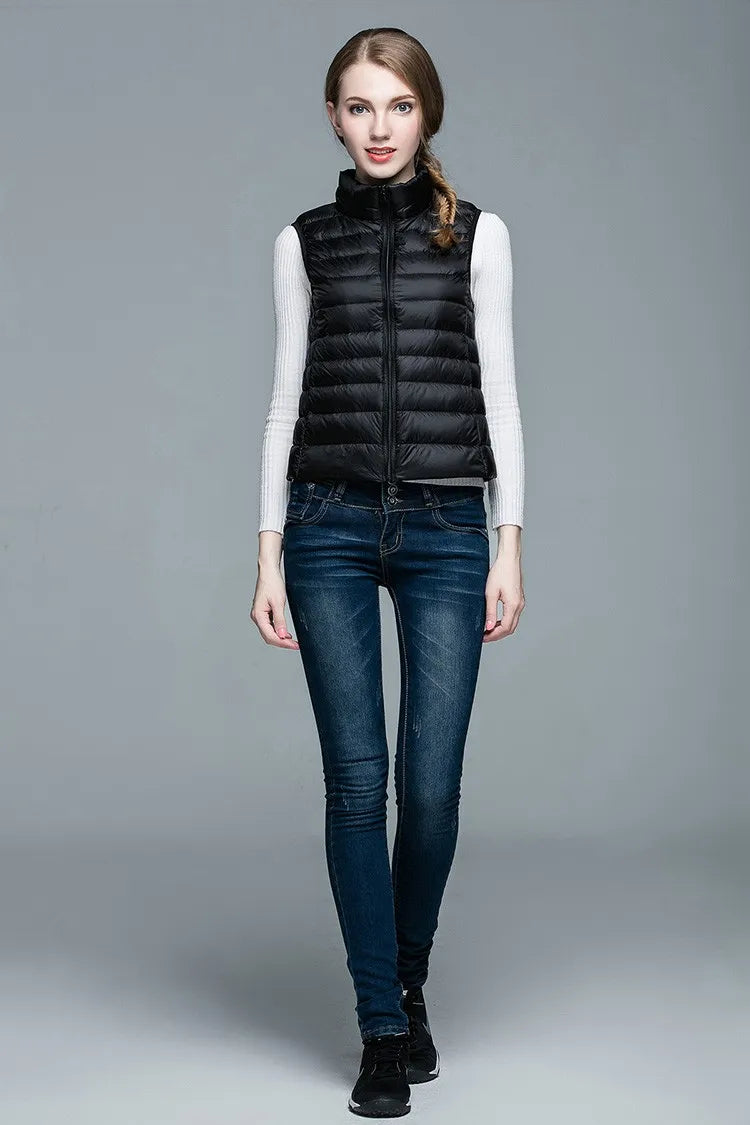 Jimena® | Ultralight, sleeveless, elegant half jacket for women