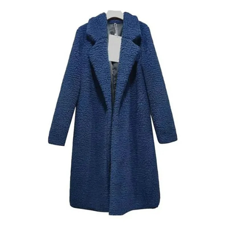 Gertrudis | Effortless and chic winter garment