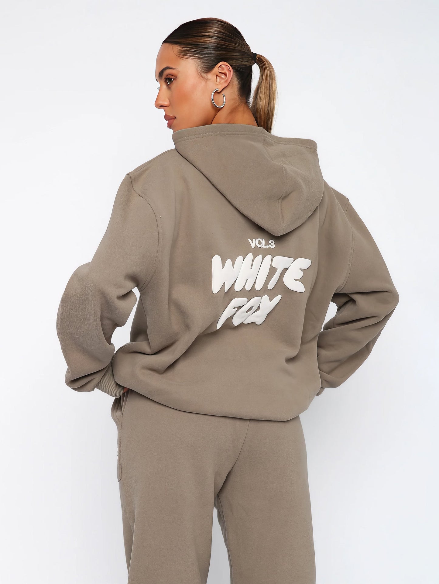 Alma | Vol. 3 tracksuit