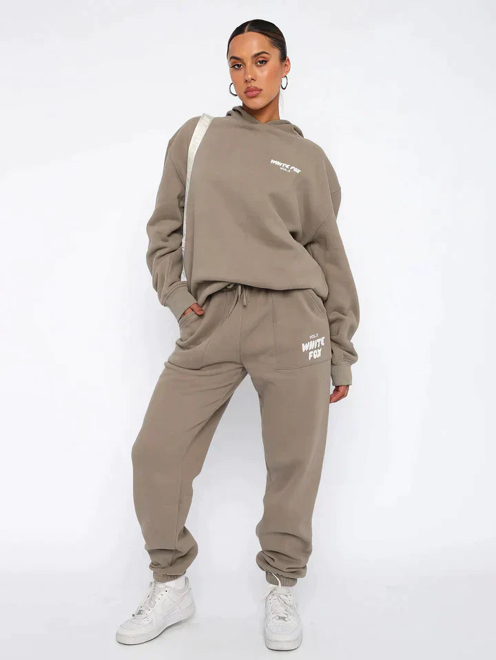 Adriana | Comfortable women's tracksuit