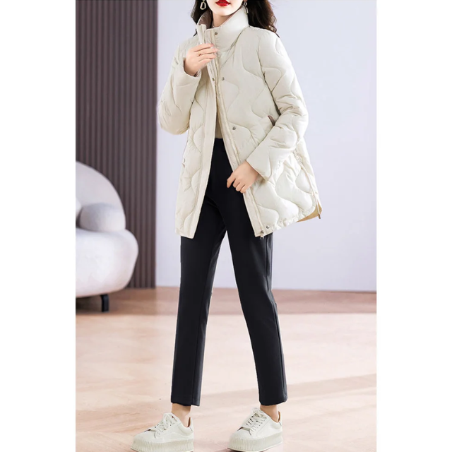 Yara | Elegant and versatile winter garment