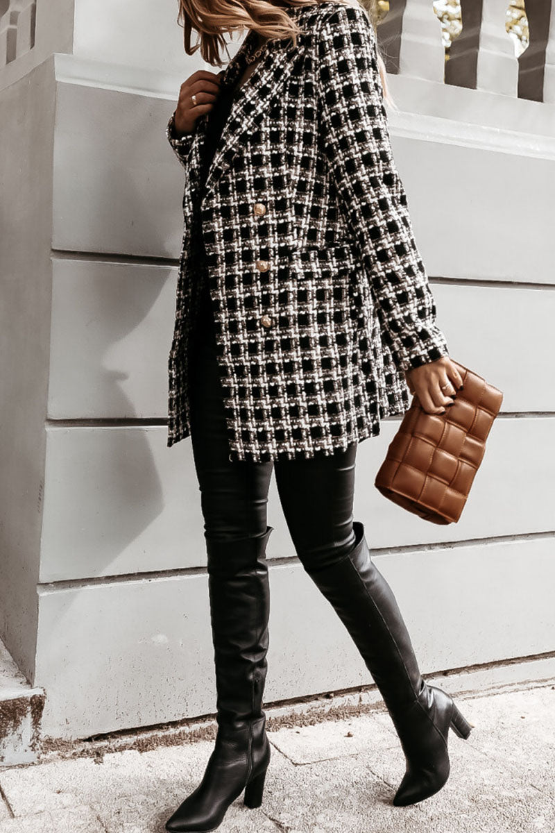 Tatiana | Relaxed and timeless winter garment
