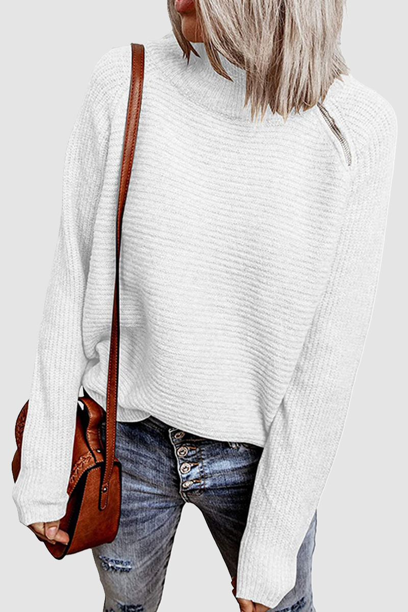 Renata | Classic and elegant winter garment