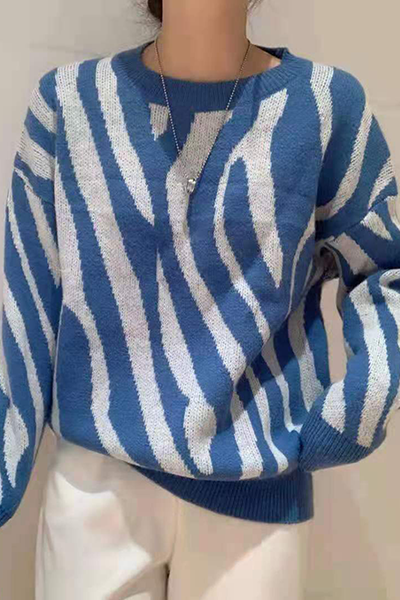 Eugenia | Elegant and casual winter top