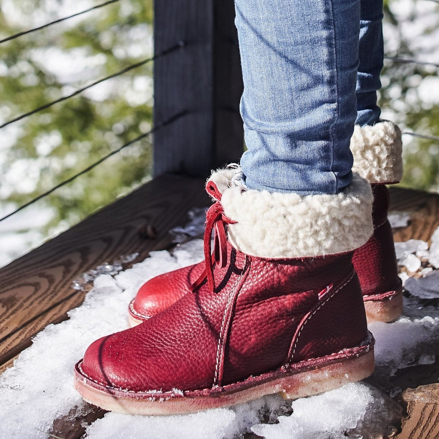 Renata | Fashionable supportive orthopedic footwear.
