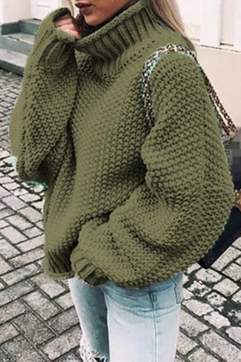Monica | Casual and effortless winter garment