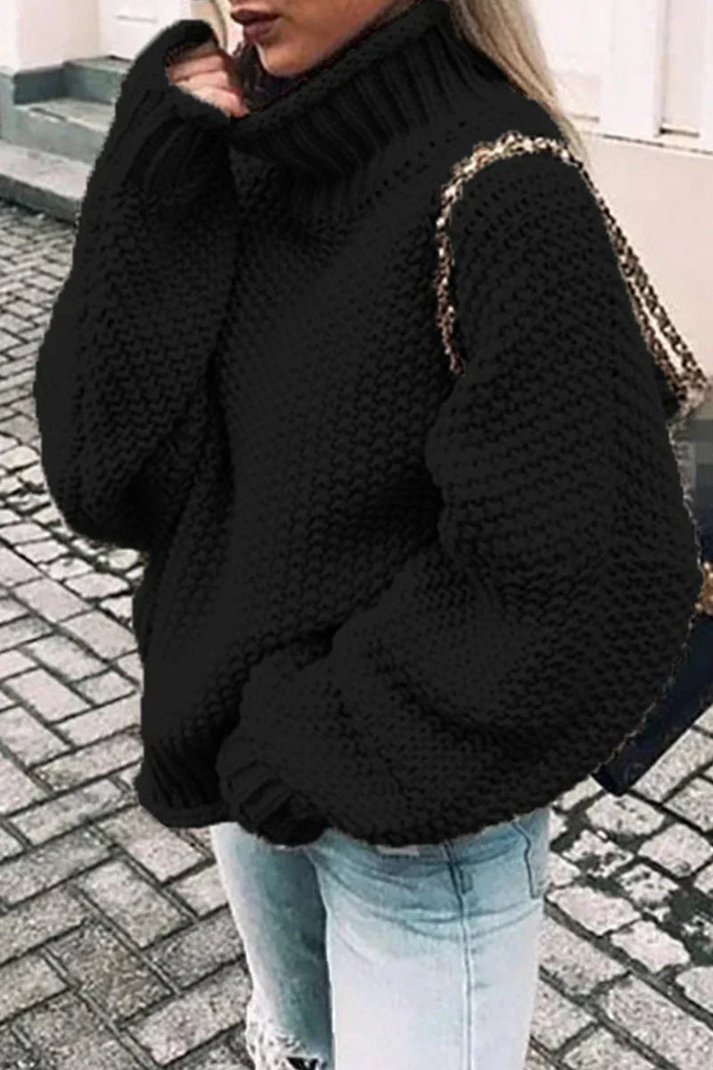 Monica | Casual and effortless winter garment