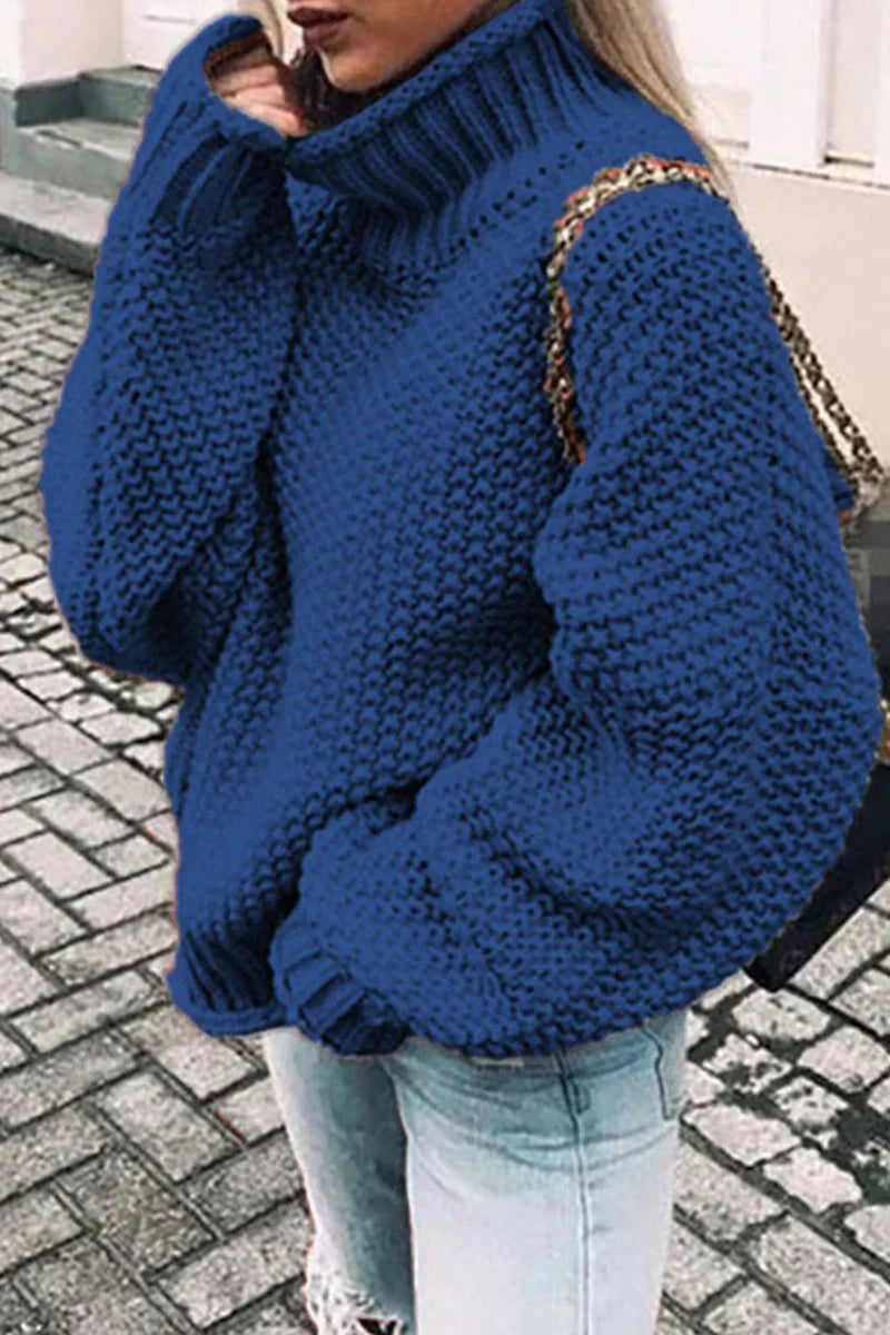 Monica | Casual and effortless winter garment
