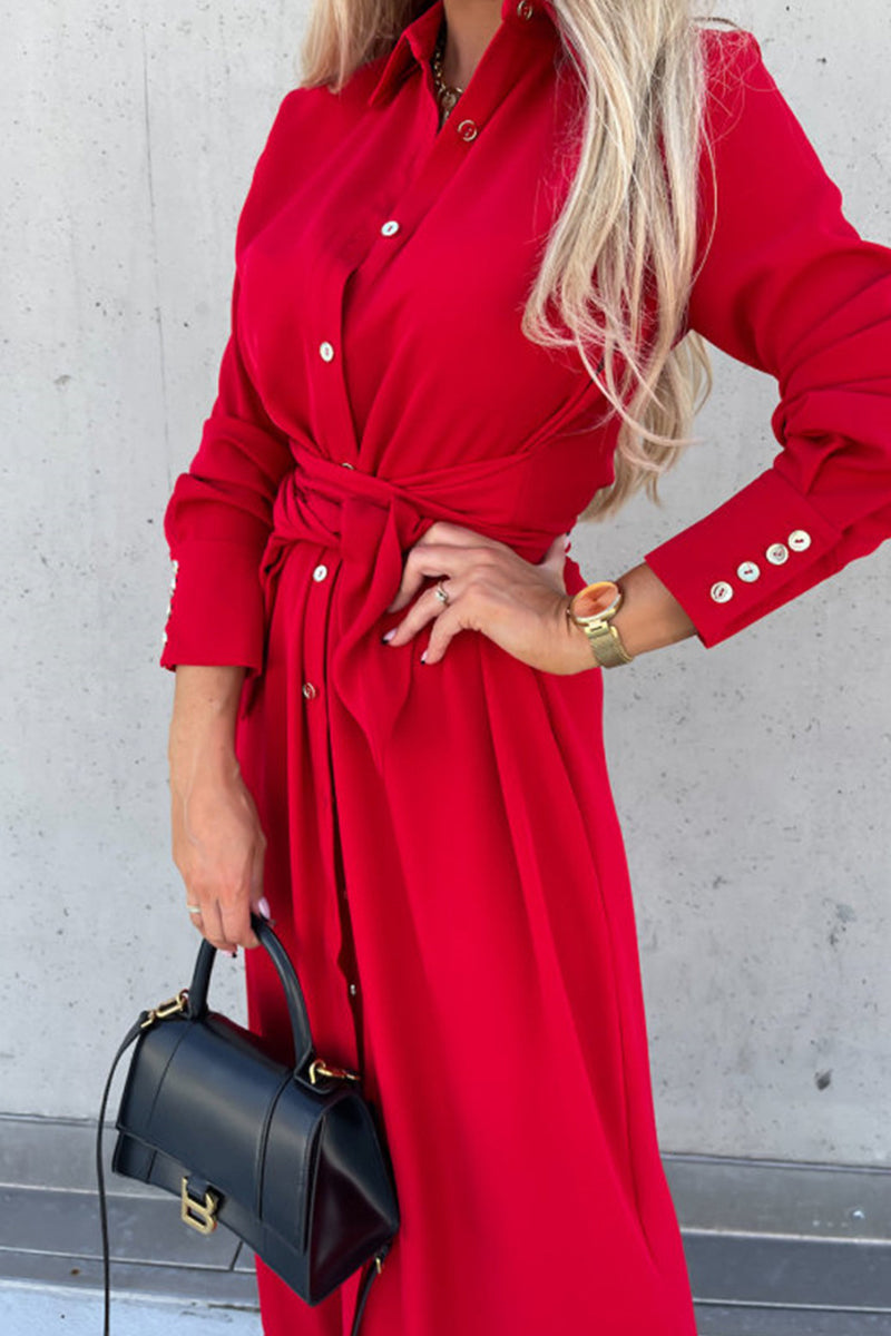 Nadia | Relaxed and timeless winter dress
