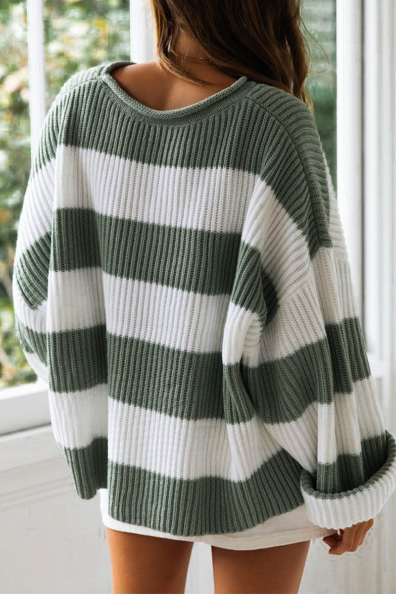 Selena | Effortless and classy winter sweater