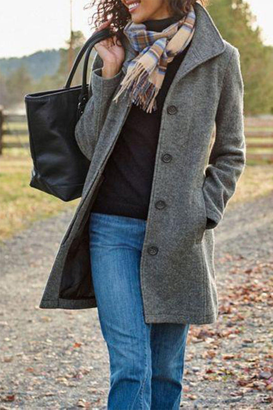 Paola | Classic and comfortable winter garment