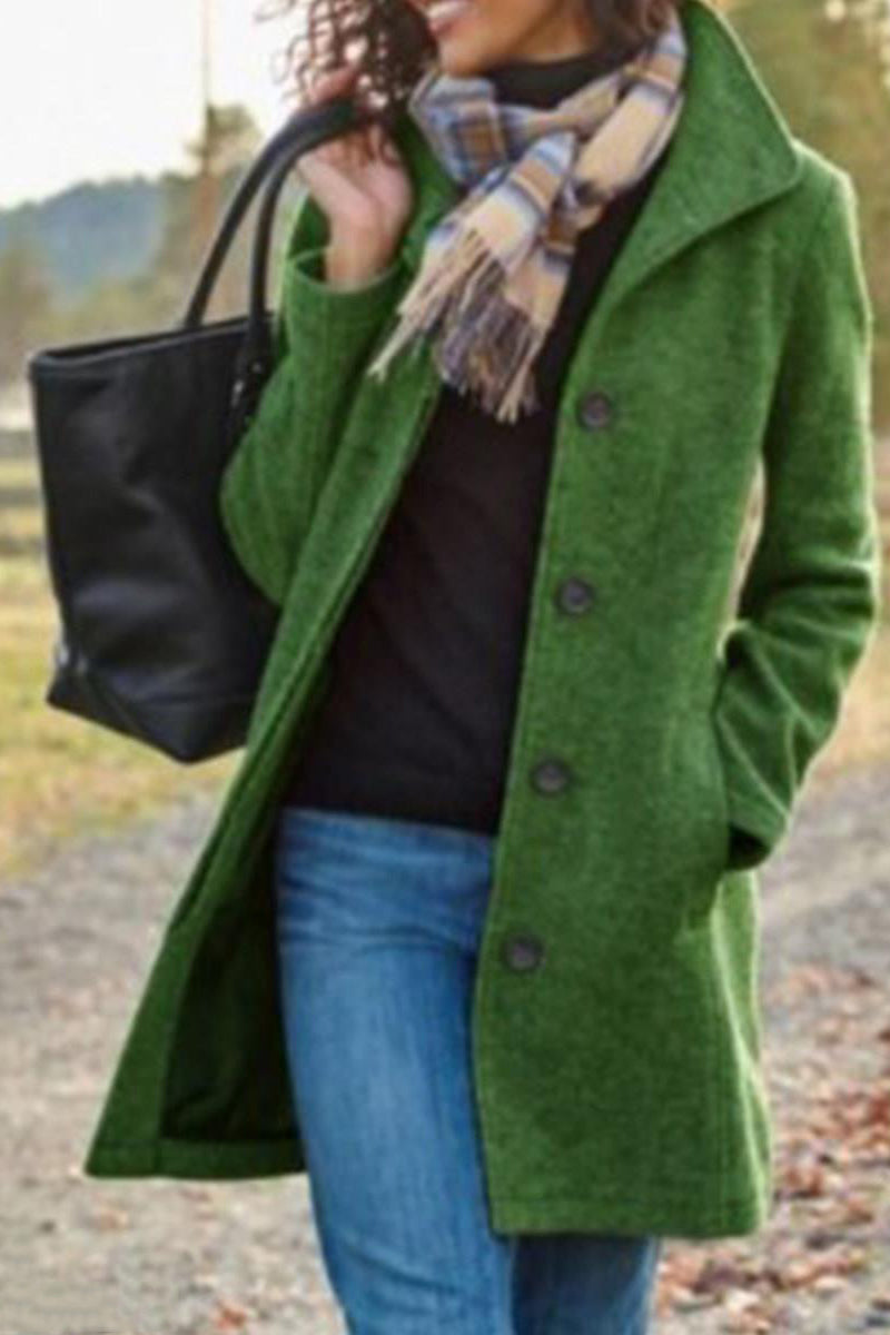 Paola | Classic and comfortable winter garment