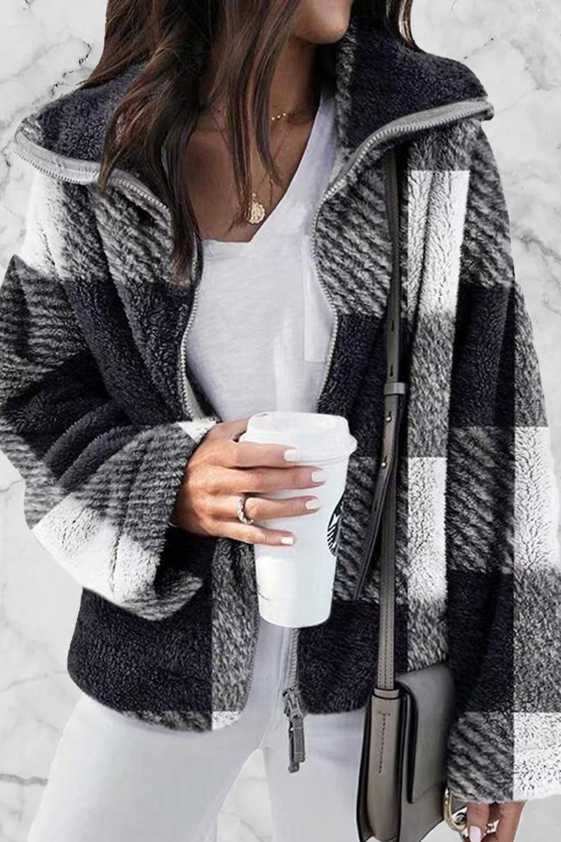 Rocio | Stylish and elegant winter garment