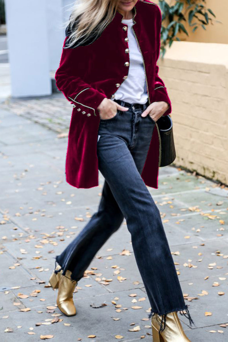 Rocio® | Fashionable and minimalist winter garment