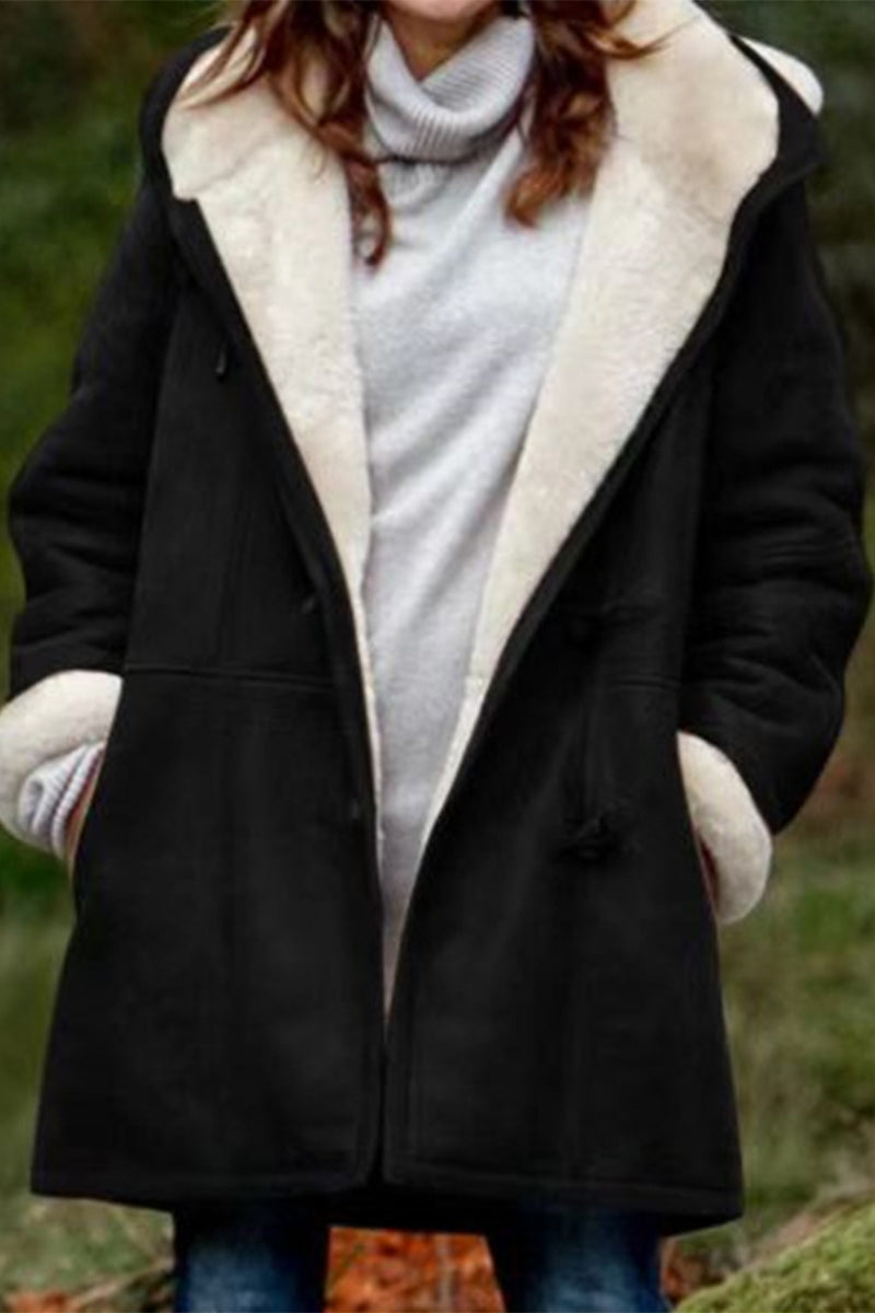 Daniela | Chic and versatile winter garment