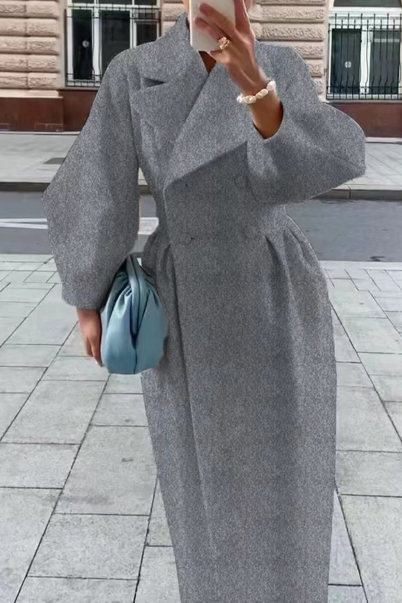 Araceli | Elegant plain outerwear with a turn-down collar