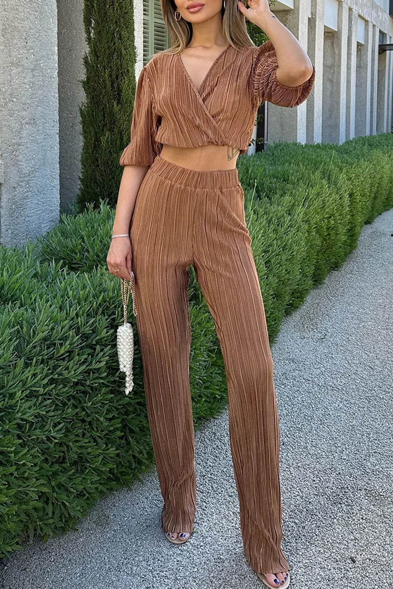 Loris® | Elegant Half-Sleeve Crop Top And Pants Set