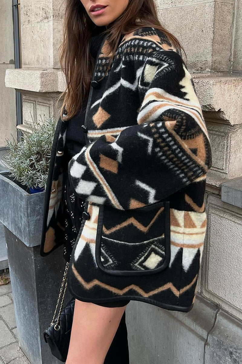 Rebeca | Effortless and trendy winter garment