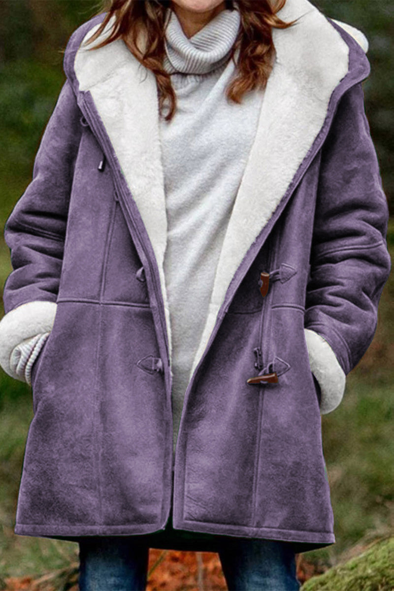 Raquel | Tailored and elegant winter garment