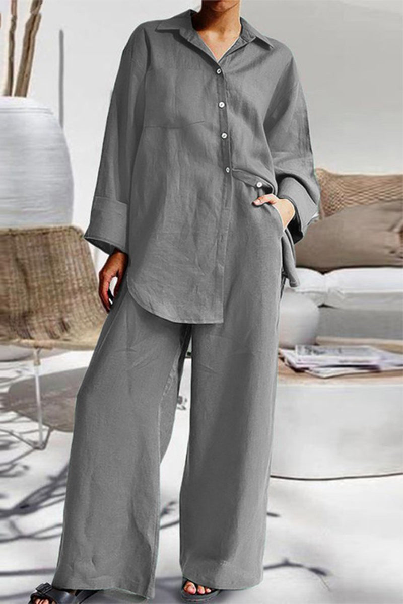 Liliana | Casual simplicity, solid pocket, turn-down collar, long sleeves, two-piece