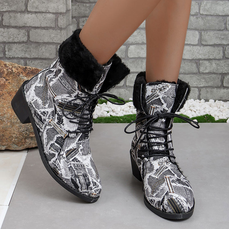 Clarisa | Casual, pointed, comfortable outdoor shoes with patchwork print