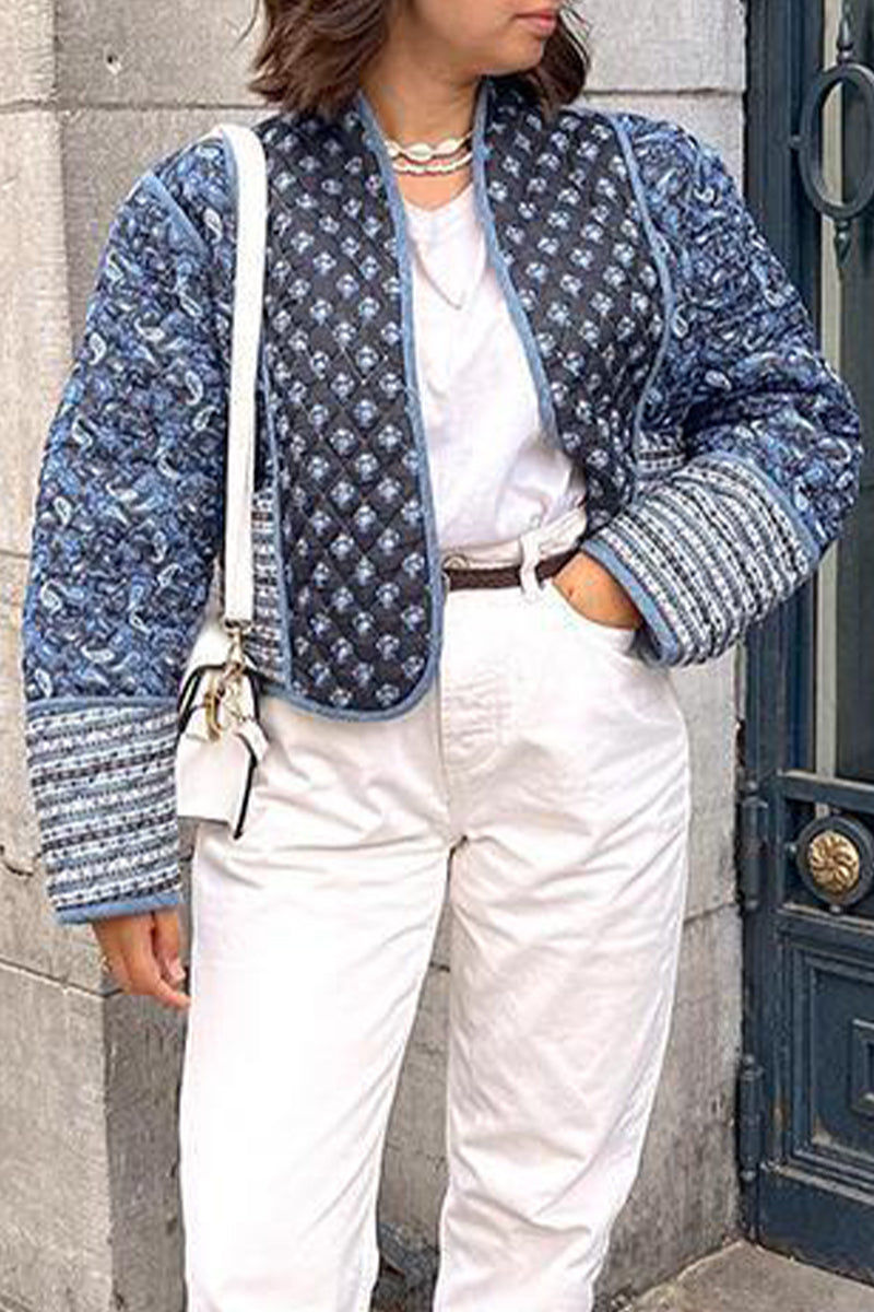 Luisa | Cute outerwear with patchwork cardigan collar and British style print