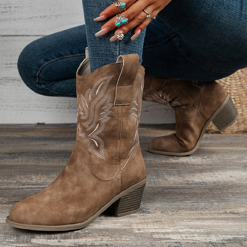 Dayana | Casual Embroidered Pointed Comfortable Patchwork Outdoor Shoes