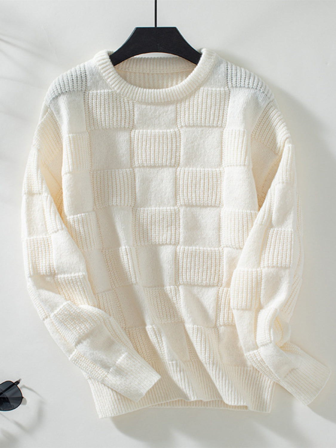 Aneta | Checked long-sleeved sweater with a crew neck
