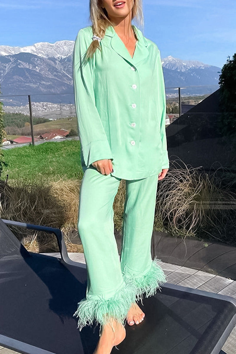 Ainara | Casual two-piece suit with a plain turn-down collar and long sleeves and feathers