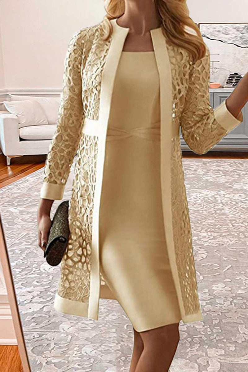 Amelie | Elegant, long-sleeved two-piece suit made from solid, hollowed-out lace