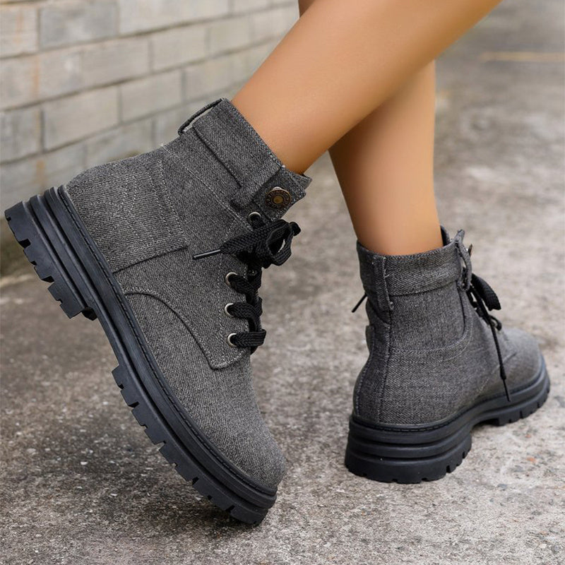 Ivana | Durable and supportive orthopedic boots