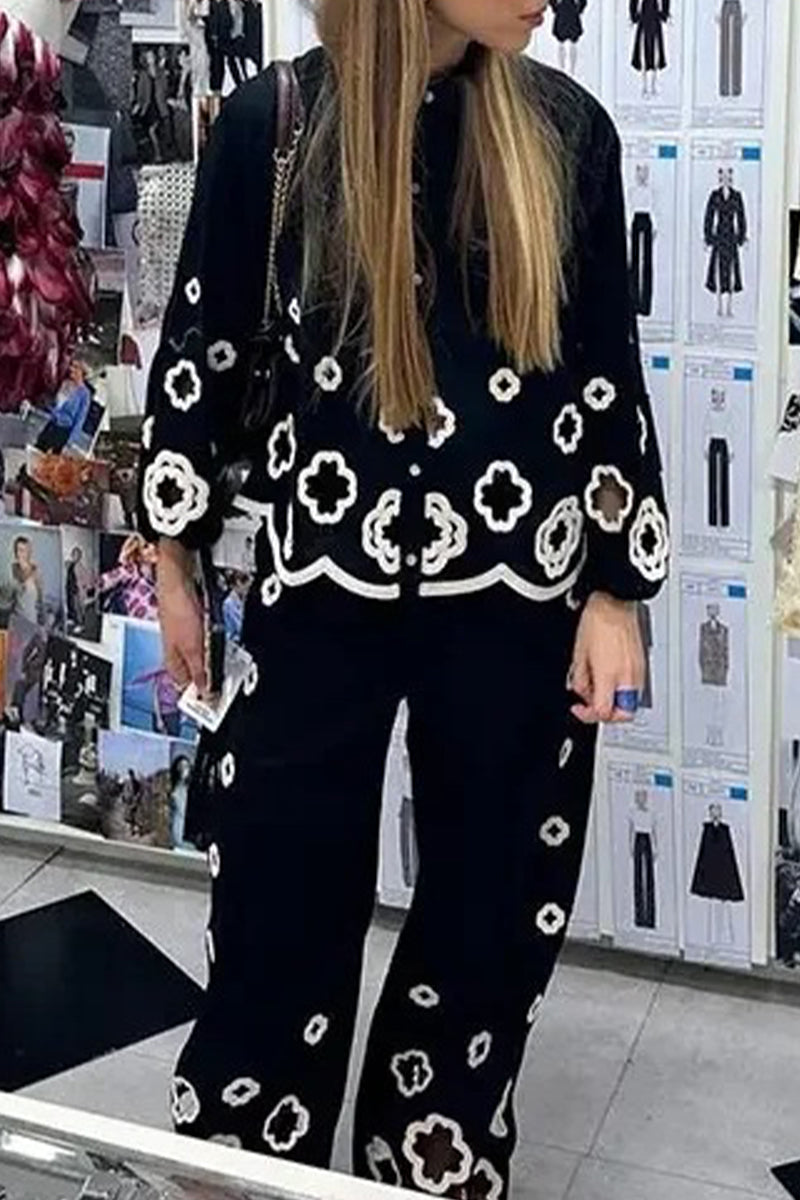 Ann | Casual solid hook flower, hollow out turn-down collar, long sleeves, two-piece