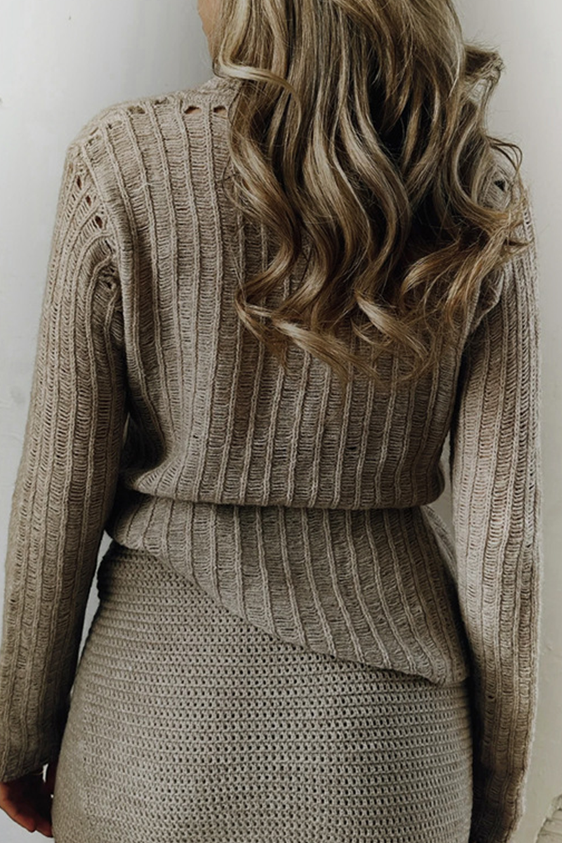 Ariane | Casual solid color sweaters with hollowed out buttons and turn down collar