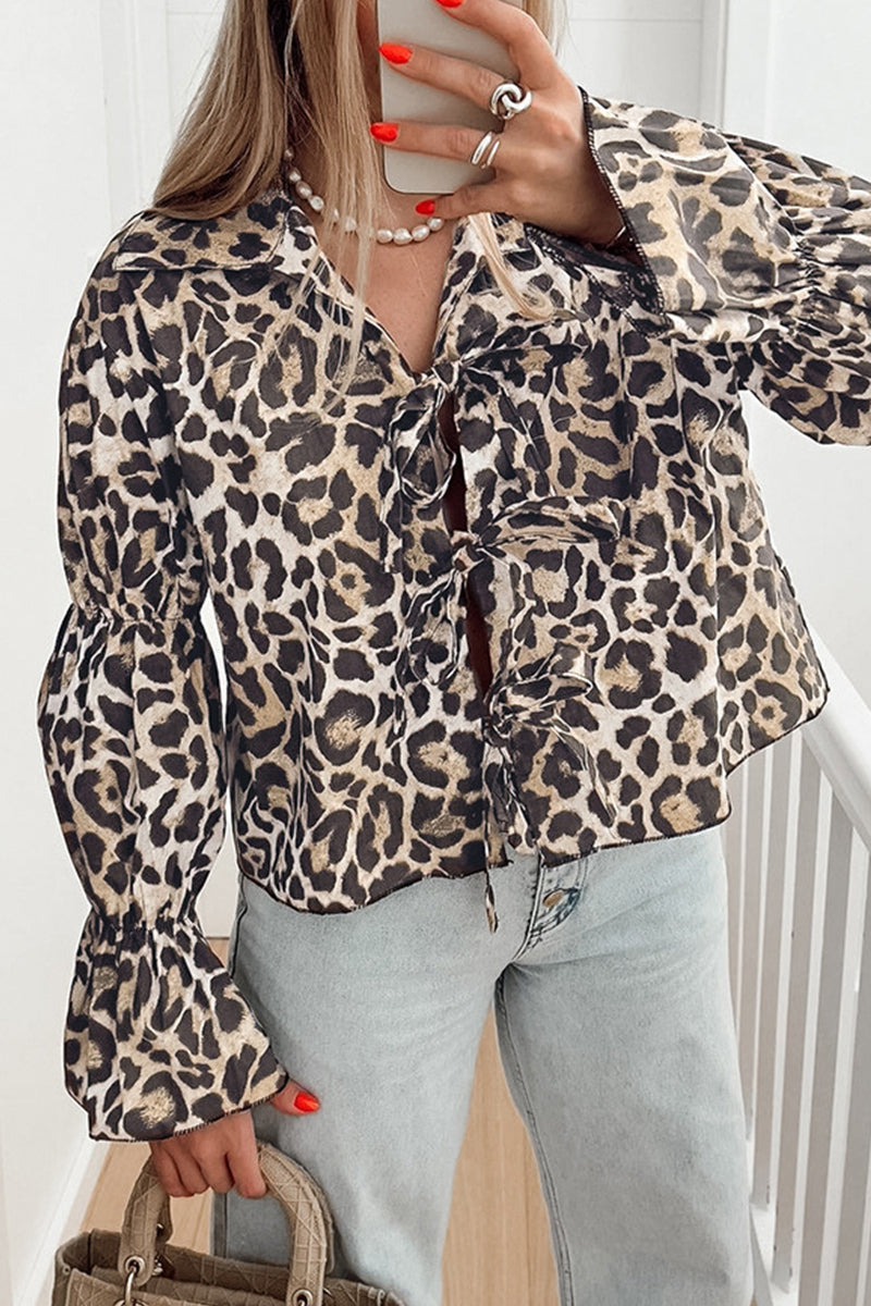 Britta | Casual street blouses with leopard print and lace-up and turn-down collar