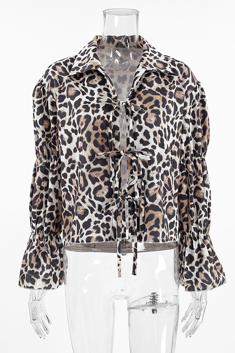 Britta | Casual street blouses with leopard print and lace-up and turn-down collar