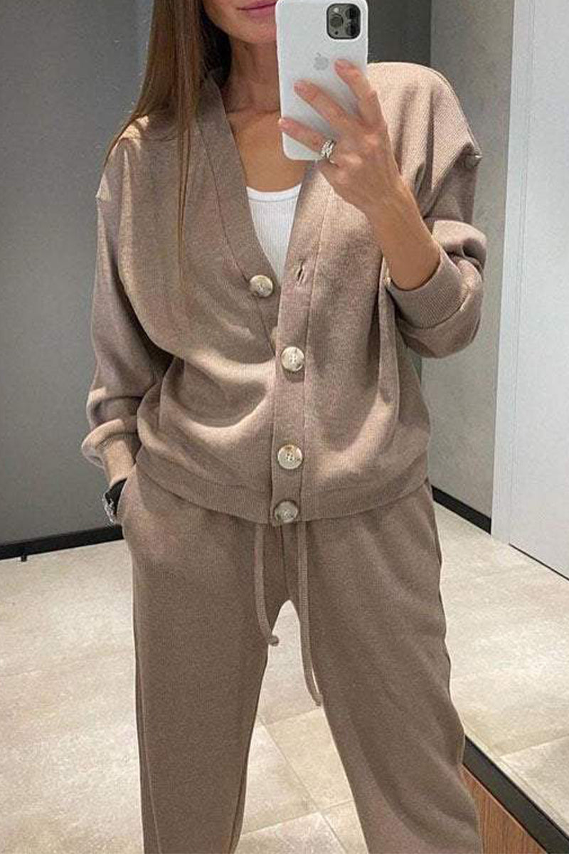 Chantal | Casual, daily, solid color two-piece suit with lace-up, buttons, V-neck and long sleeves