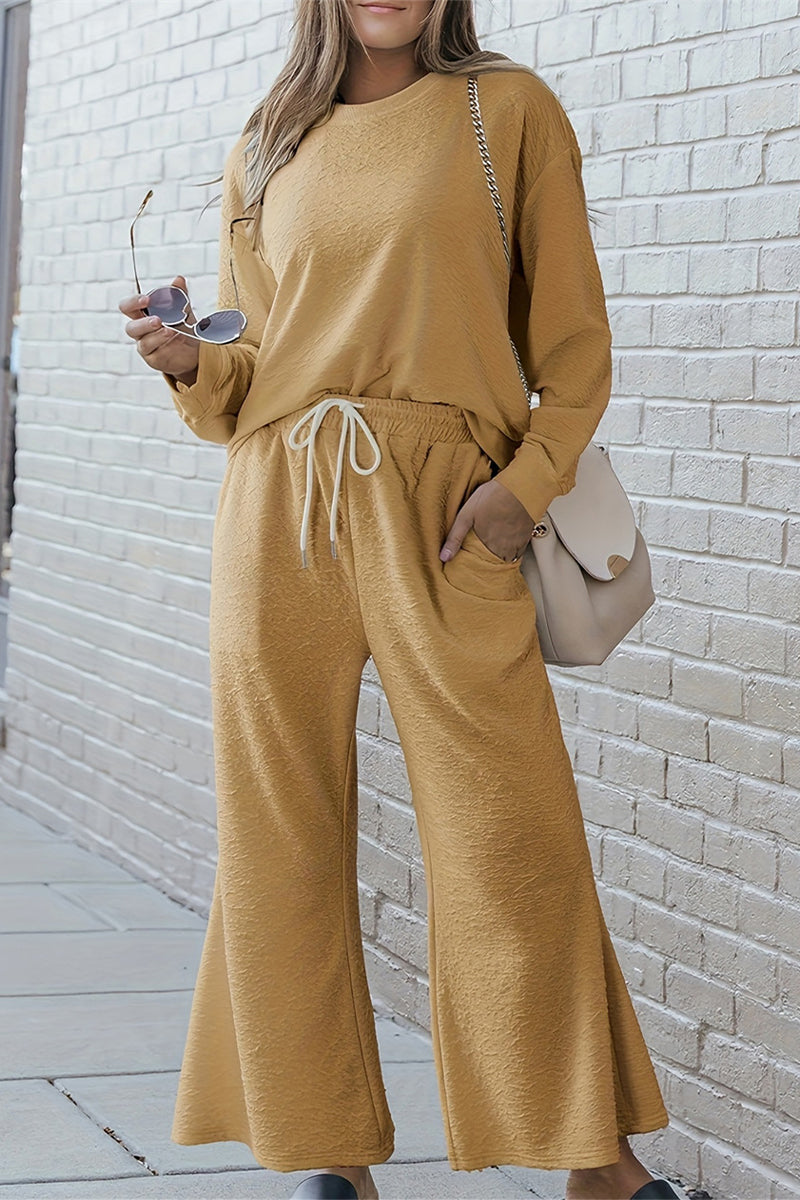 Elvira | Casual daily ruched two-piece suit with O-neck and long sleeves