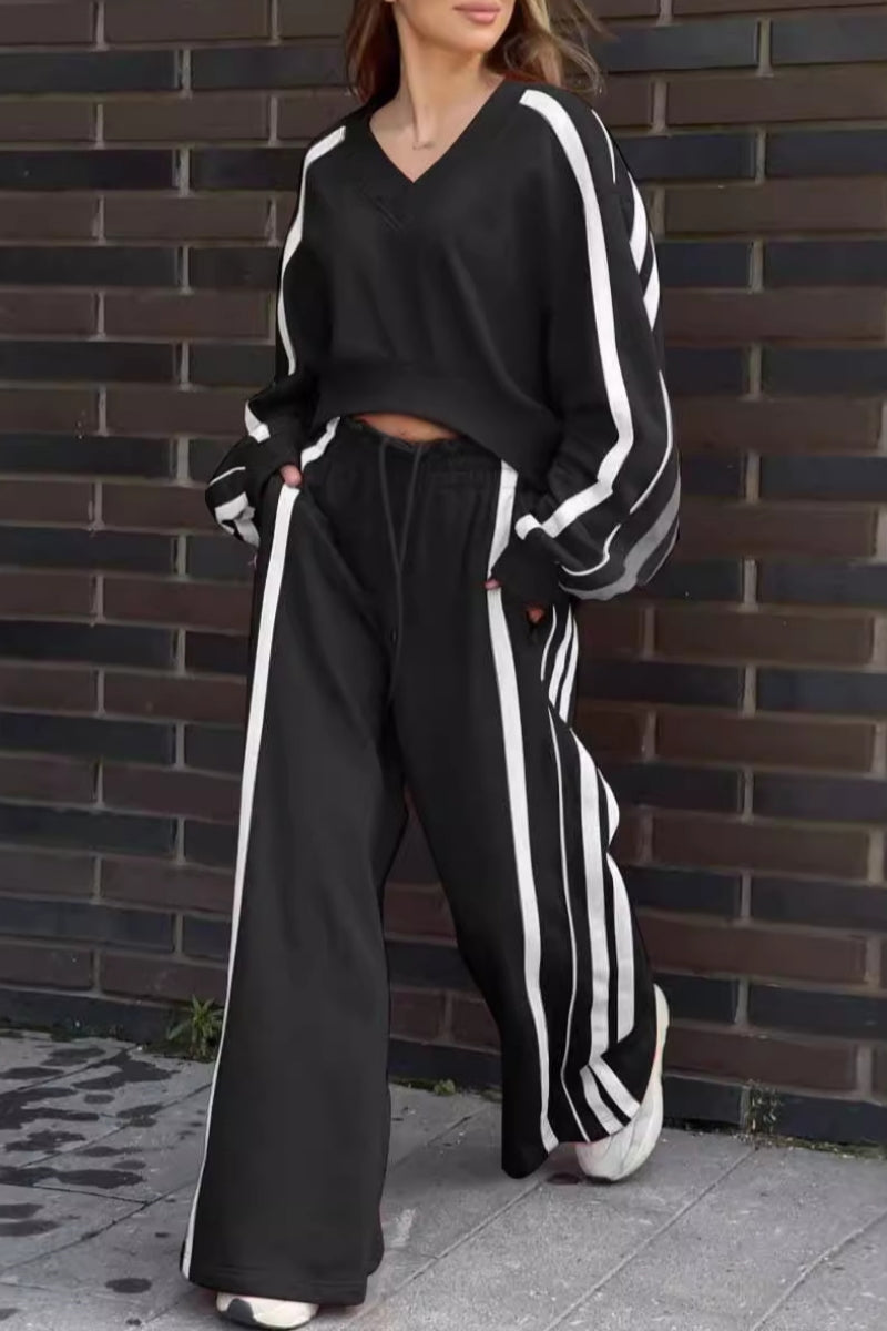 Laura | Casual striped patchwork two-piece suit with V-neck and long sleeves