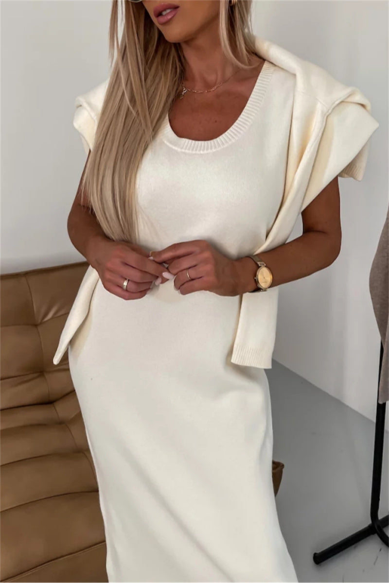 Larissa | Casual basic two-piece suit with a turtleneck and long sleeves