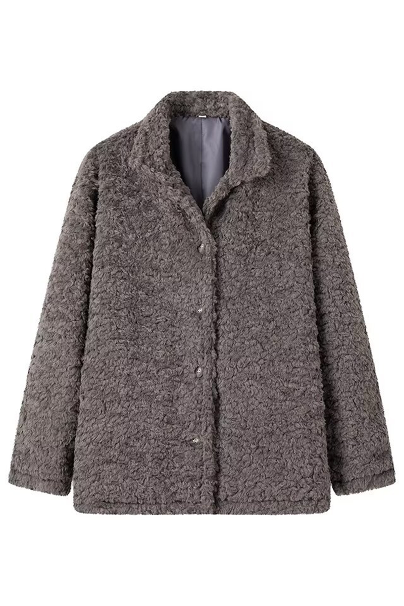 Valentina | Relaxed and timeless winter garment