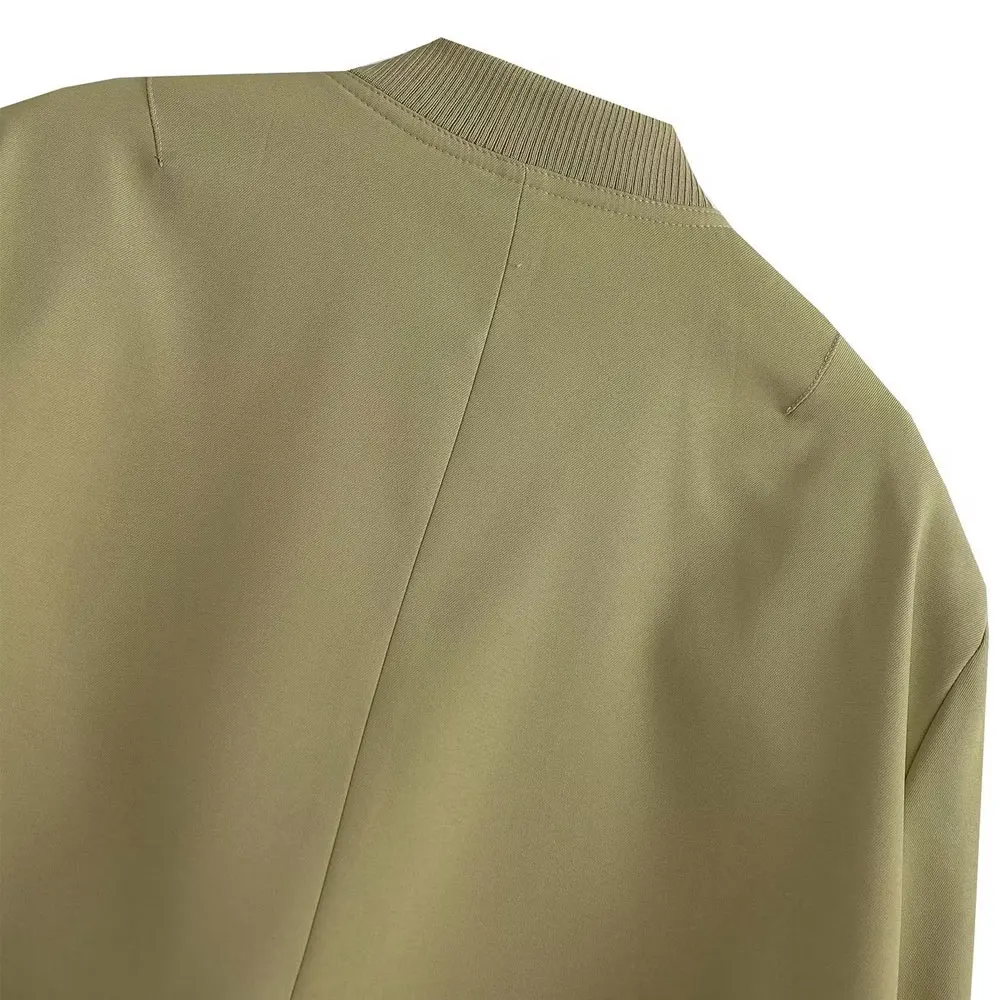 Eva | Elegant and casual winter garment