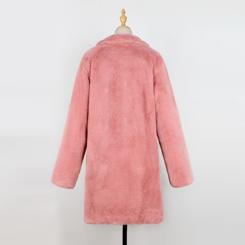 Cristina | Fashionable and minimalist winter garment